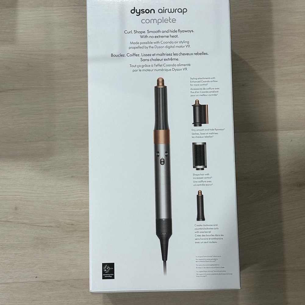 Dyson Airwrap Complete in Silver and Copper